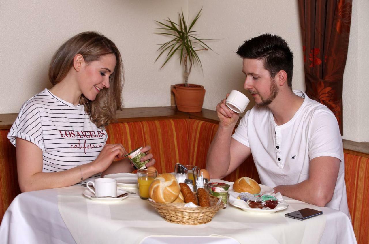 Dorfgasthof Hotel Staberhof Kellerberg المظهر الخارجي الصورة